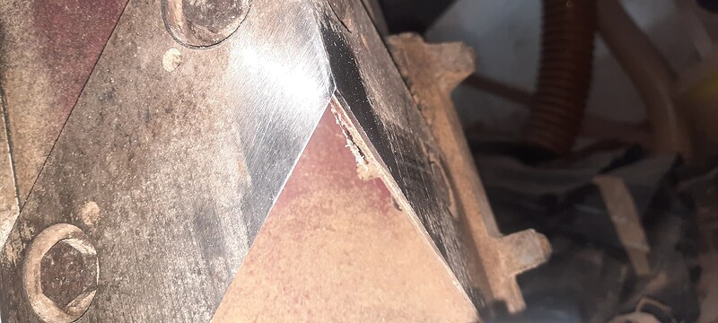 16933219643498386997535786133406