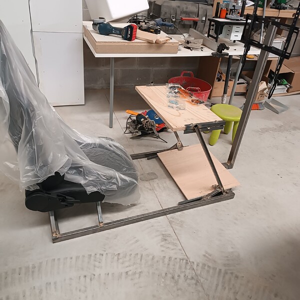 17482514841763540578980931560211