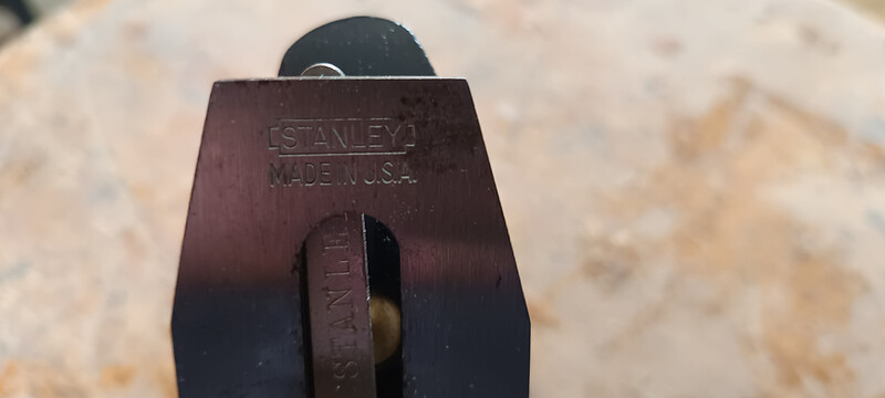1000054288