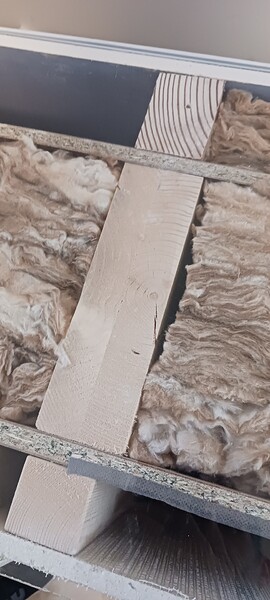 1000070729