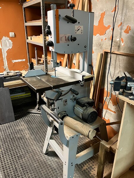 MAKITA LB1200 (2)