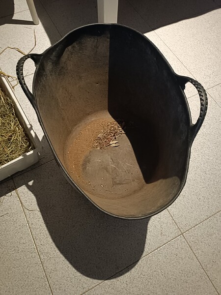 17062036877975514681360821100927