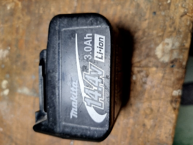 4a6fa673-16d1-41d2-a885-e4f0d1c3cc2e-1_all_21410