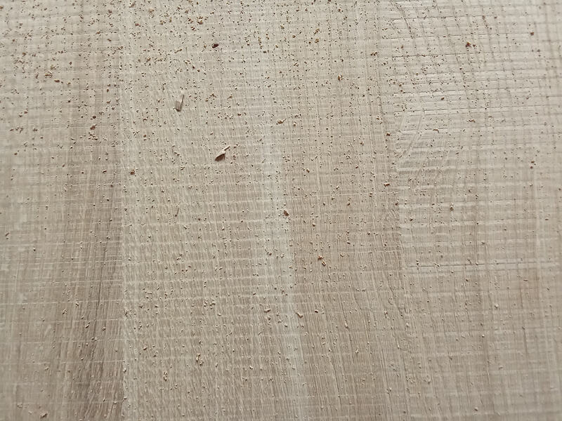 1000011643