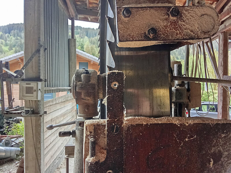 1000009497