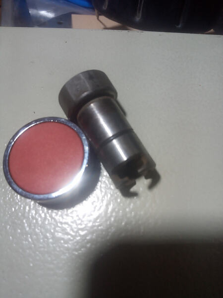 17642560554785325660472827356141