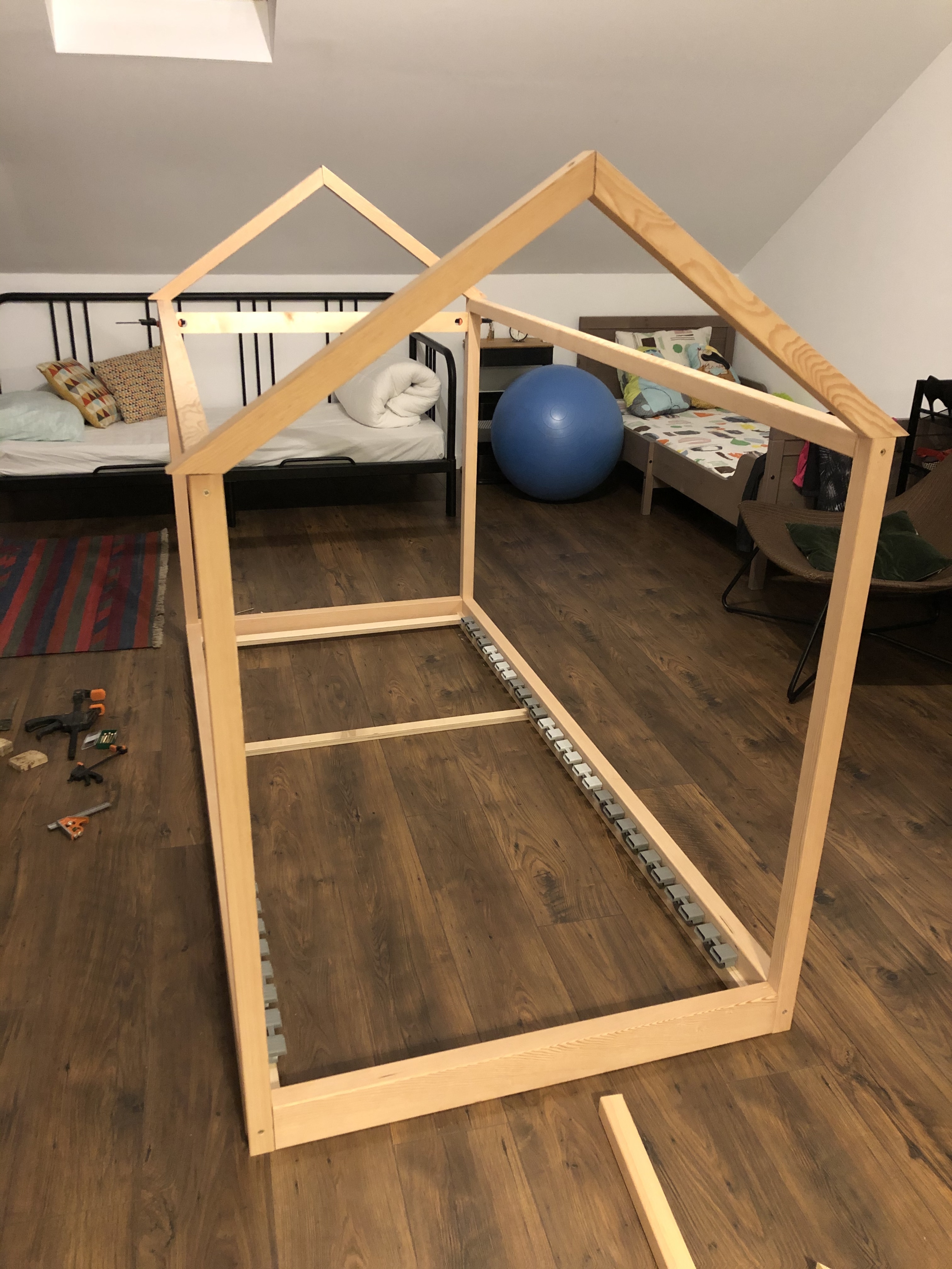 Terminación/Protección de madera para cama - Acabados - Foromadera