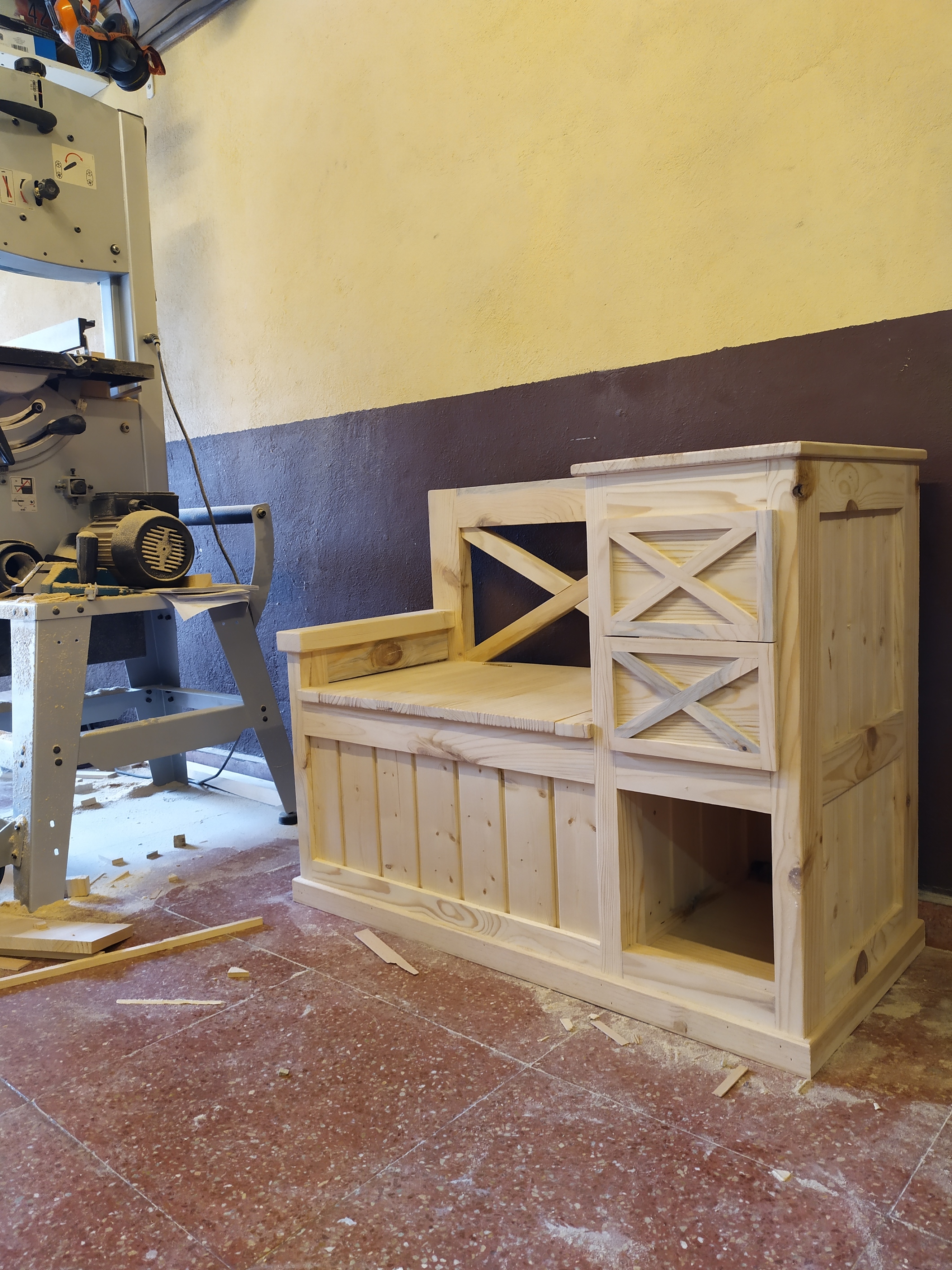 Duda material para un banco de entrada - Maderas y otros materiales