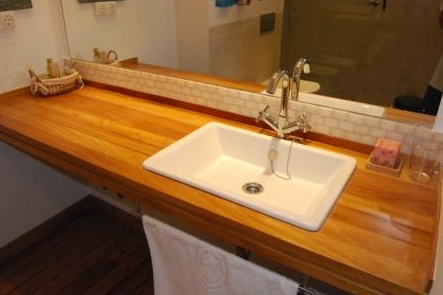 Encimera de Iroko para Baño - -