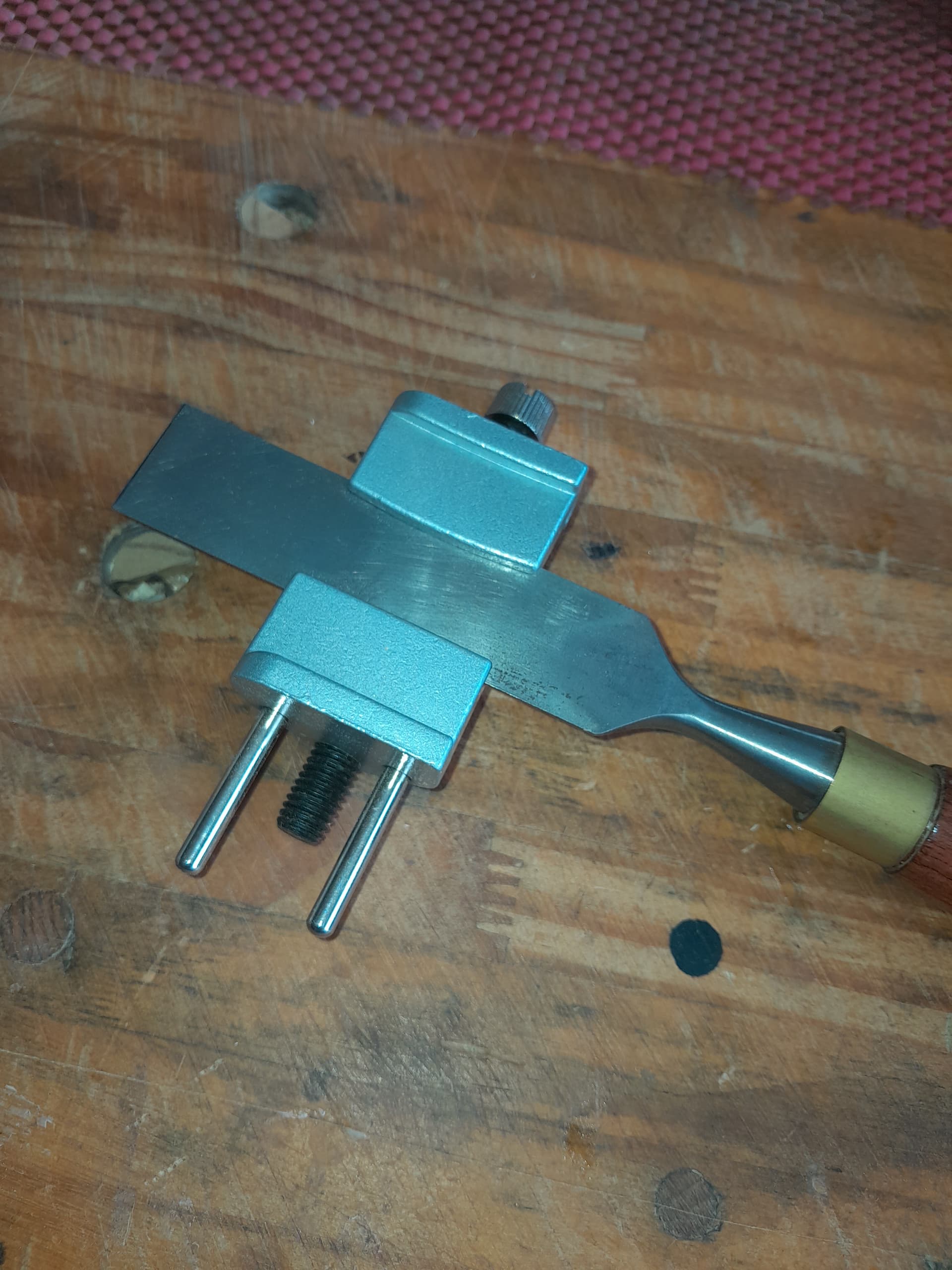 16949499000987389351551097354931