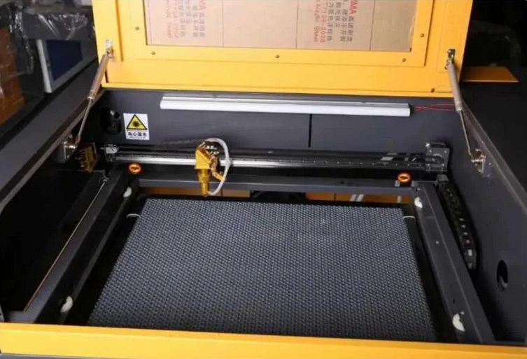lasér Ruida 4060 80W1